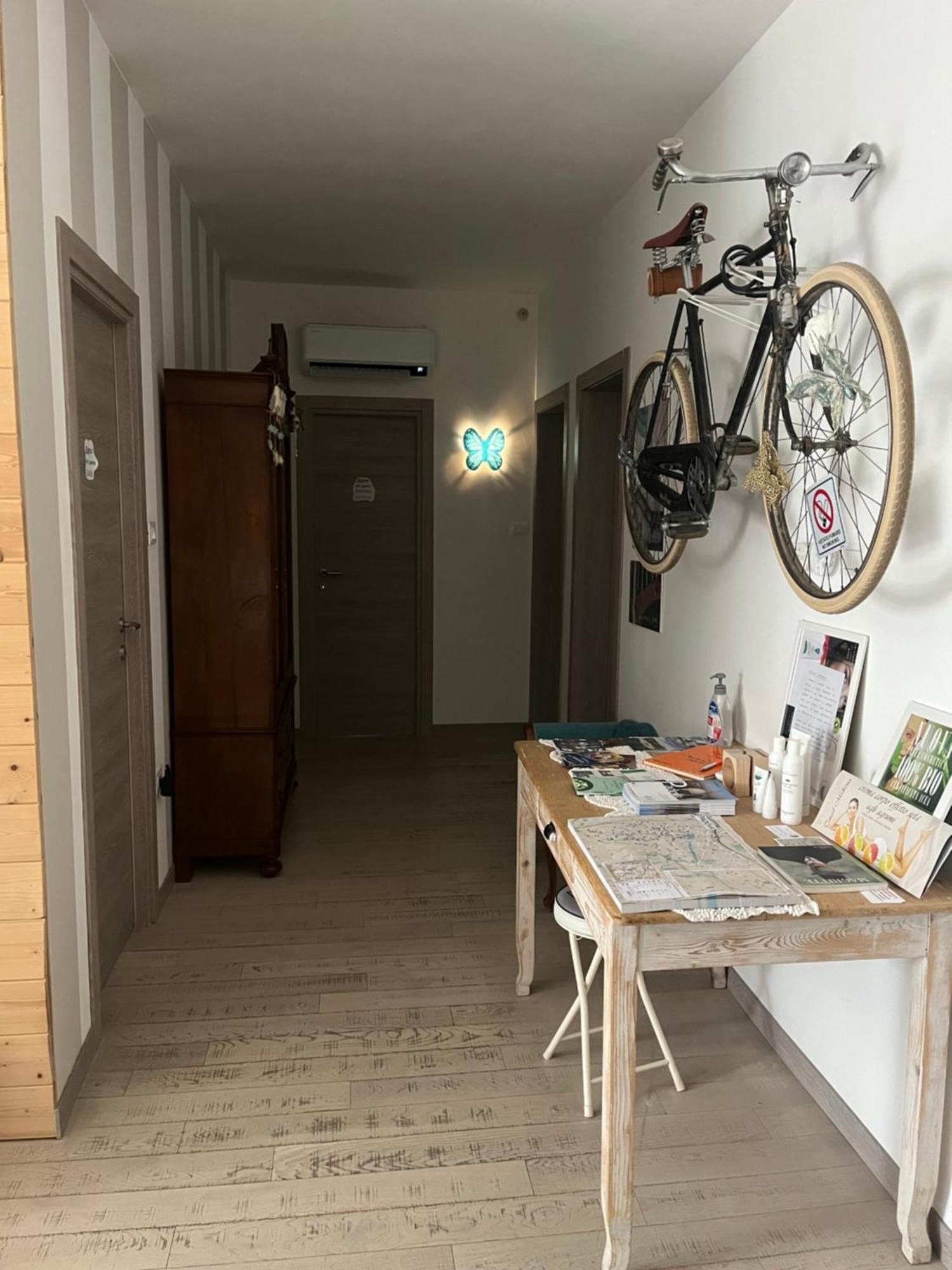 Residenza Delle Farfalle-Tripla Con Bagno Privato E Matrimoniale Con Bagno Condiviso Padova Kültér fotó