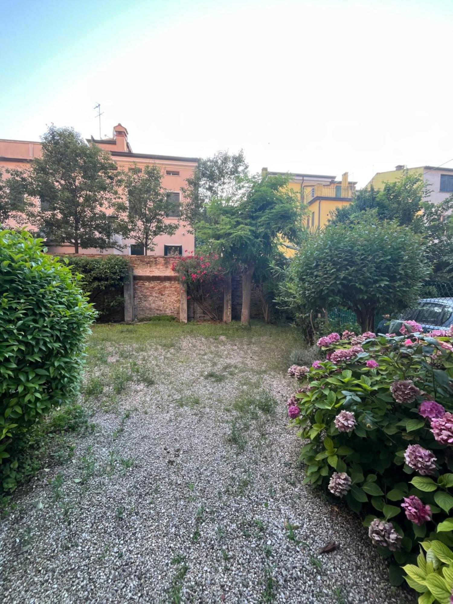 Residenza Delle Farfalle-Tripla Con Bagno Privato E Matrimoniale Con Bagno Condiviso Padova Kültér fotó